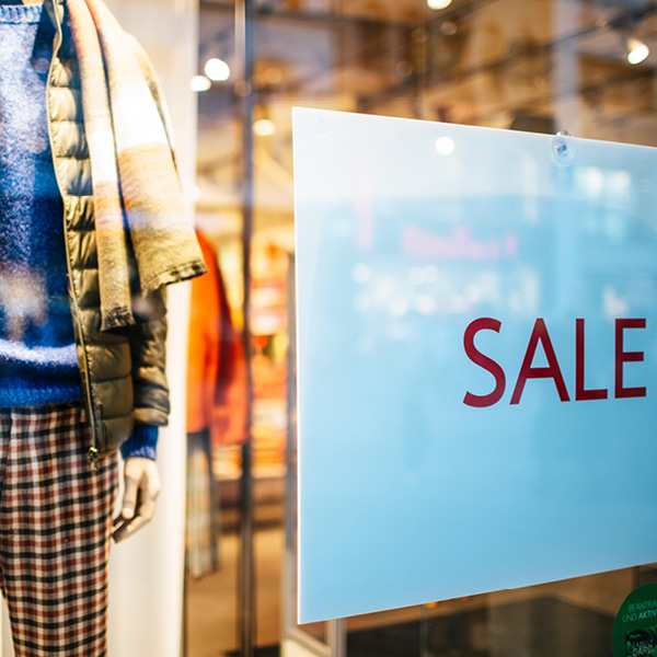 Les-chiffres-cles-du-retail-2022-1 Les chiffres clés du retail - Janvier 2022 Les chiffres cles du retail 2022 1 1