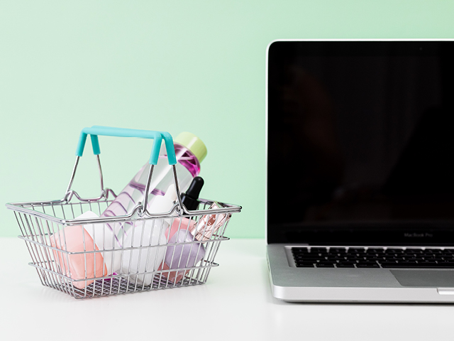 E-commerce-1 Les chiffres clés du retail – Février 2022 E commerce 1 1