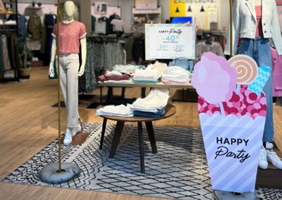 Cache Cache – PLV magasins Happy Party